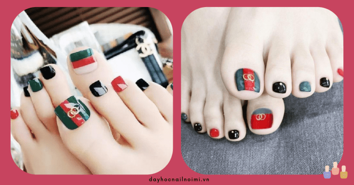 50+ mẫu sơn móng chân màu xanh rêu đẹp 35 Mẫu móng chân đẹp màu xanh rêu kiểu Gucci