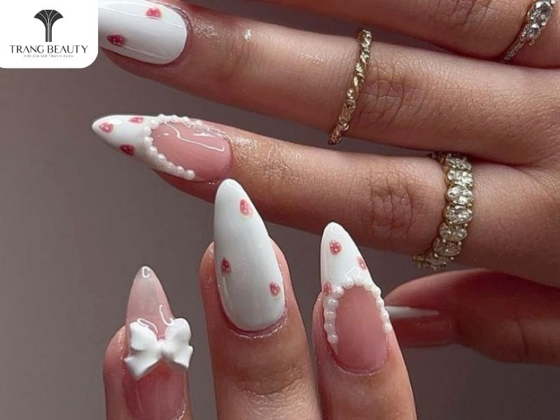 Mẫu nail móng dài đẹp đính nơ