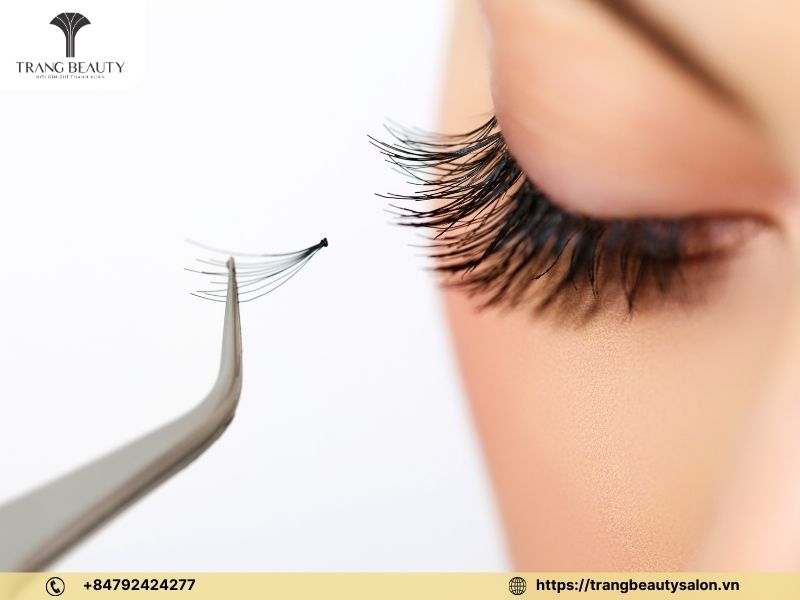 Có Nên Nối Mi Không? Giải Đáp Chi Tiết Từ A-Z | Trang Beauty 5 Nối mi bị rụng mi thật có mọc lại không?