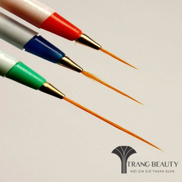 Cọ râu vẽ nail