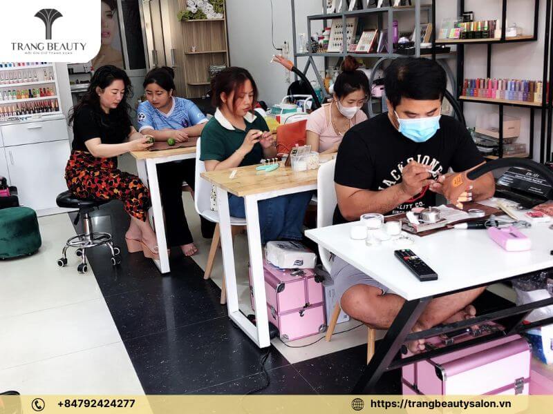 Học viên tại KaTy Nails được phát huy tất cả tính sáng tạo