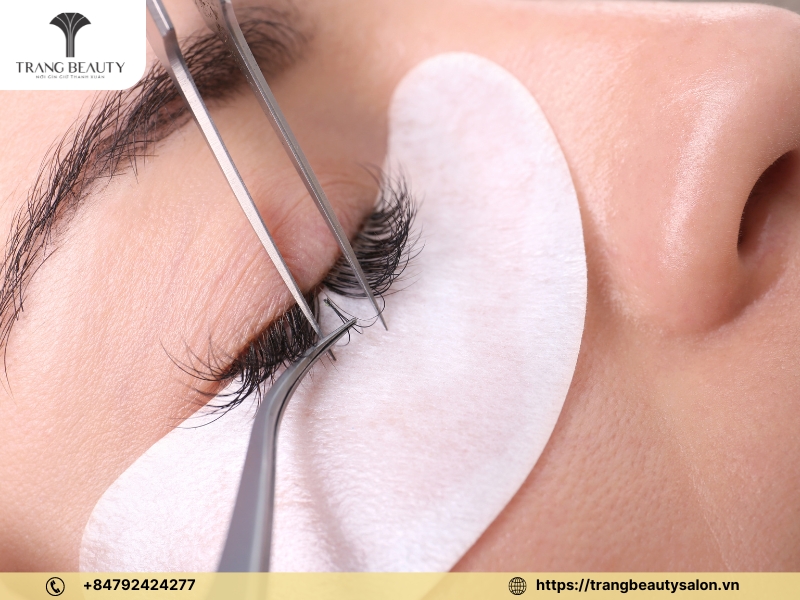 Các tiêu chí lựa chọn địa chỉ học nối mi ở Quận 1 uy tín nhất