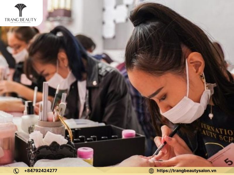 Lộ trình phát triển nghề nail tại nước Đức