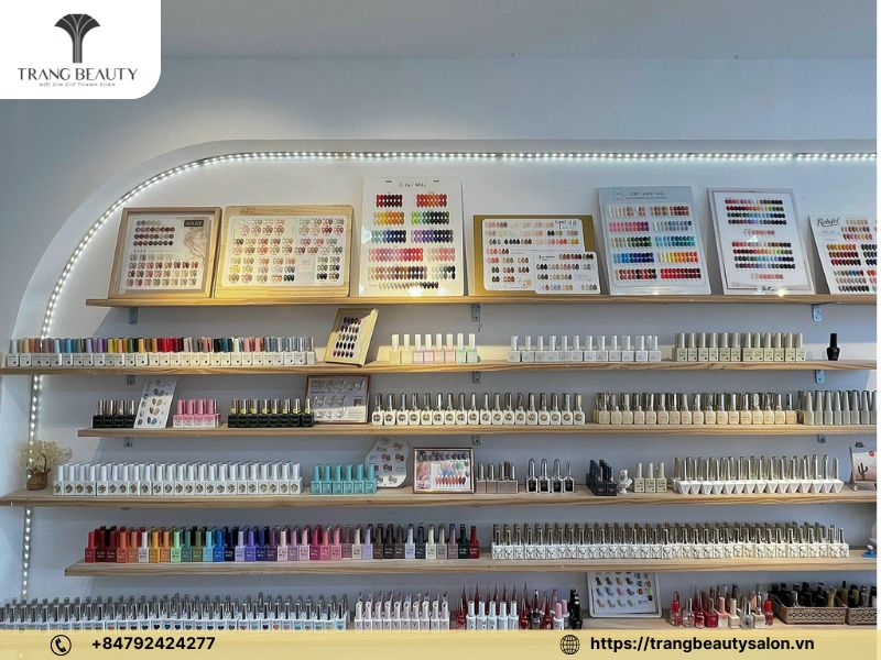 Học nail ở đâu tốt quận 1? Top 9 địa chỉ học nail uy tín nhất Quận 1, TP. HCM 11 Puna Nail Studio là lựa chọn lý tưởng cho những ai mong muốn theo đuổi nghề nail