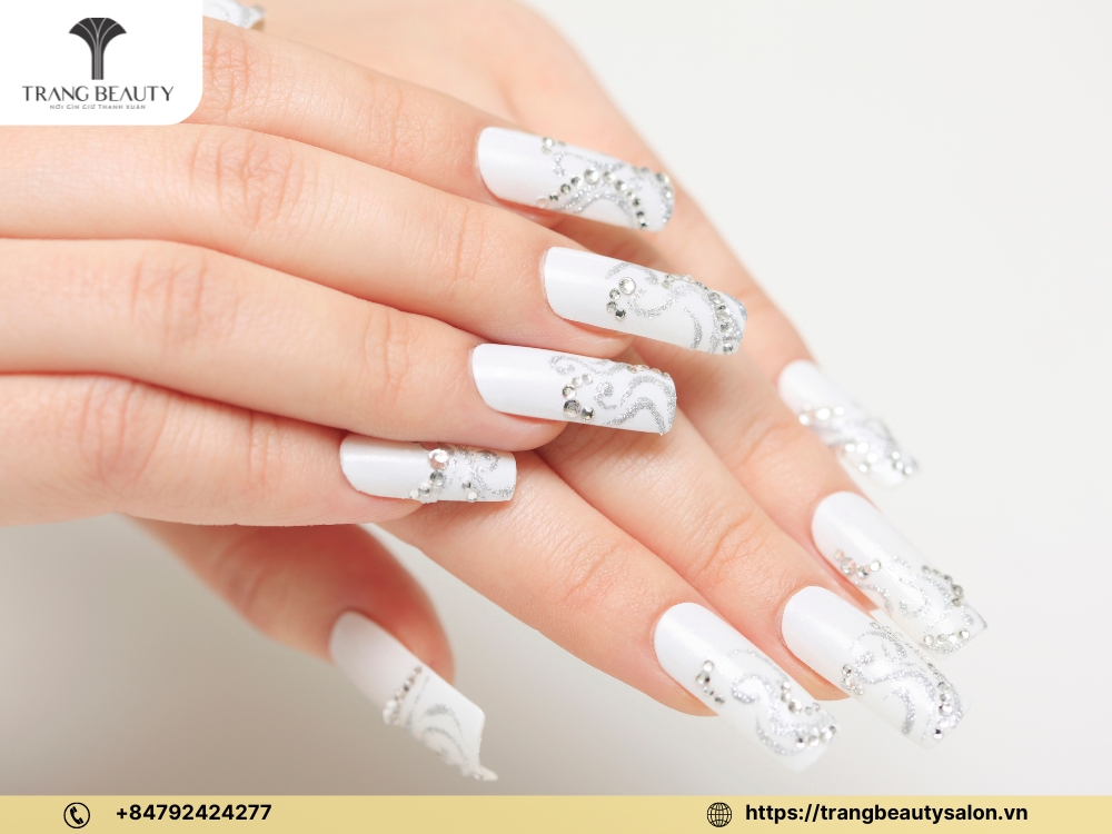Học nail ở đâu tốt quận 1? Top 9 địa chỉ học nail uy tín nhất Quận 1, TP. HCM 16 Kolour Beauty Academy là trung tâm đào tạo nghề nail được nhiều học viên tin tưởng
