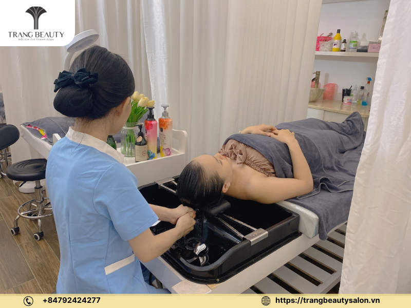 Khóa Học Gội Đầu Chuyên Nghiệp: Dạy Nghề Gội Đầu Massage 4 Cơ sở vật chất đầy đủ và hiện đại giúp học viên thực hành dễ dàng