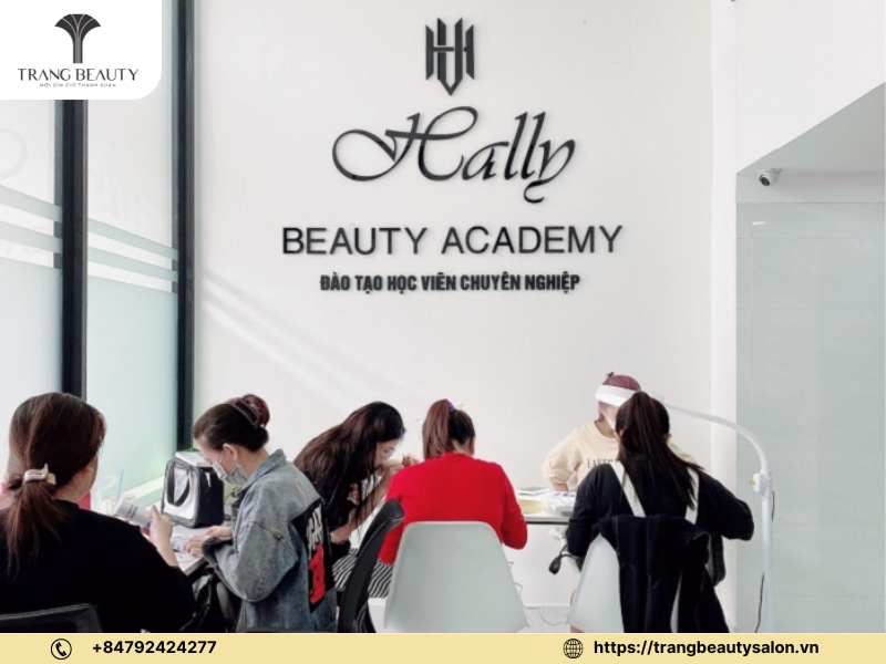 Khám phá 10+ trung tâm đào tạo nối mi chuẩn quốc tế uy tín nhất 9 Hally Beauty Academy mang đến các khóa học đa dạng phù hợp với nhu cầu học viên