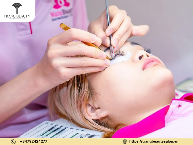 Khám phá 10+ trung tâm đào tạo nối mi chuẩn quốc tế uy tín nhất 8 Chương trình học nối mi của Mainbeauty được thiết kế theo chuẩn quốc tế