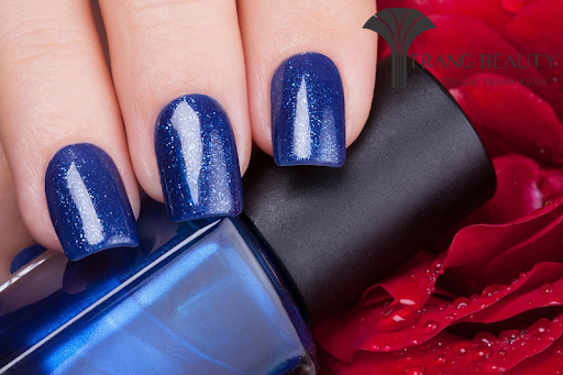 Đang mang thai có nên học nail không? Người mang bầu làm nail 6 Lựa chọn sơn móng tay có chất lượng