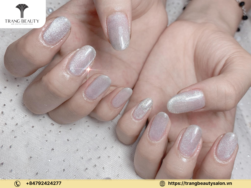 Mẫu nail chụp ảnh cưới mắt mèo tạo hiệu ứng chuyển màu độc đáo