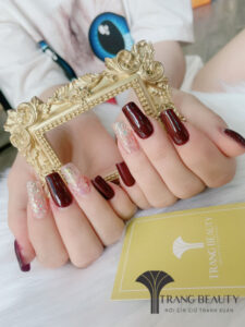 mau nail do ruou
