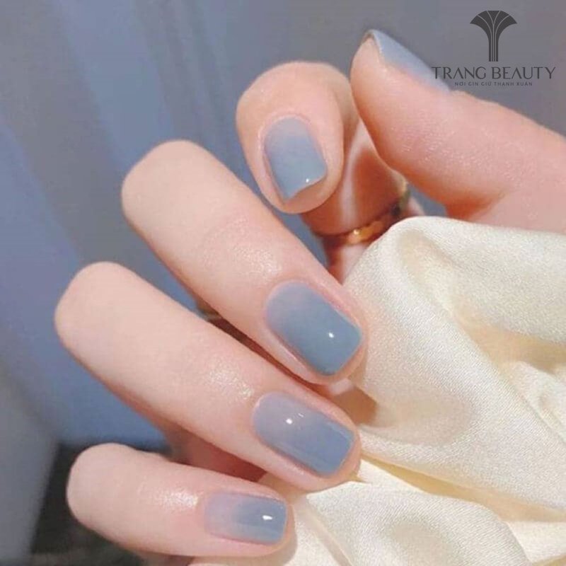 Sơn nail thạch giúp bạn tự tin và quyến rũ hơn
