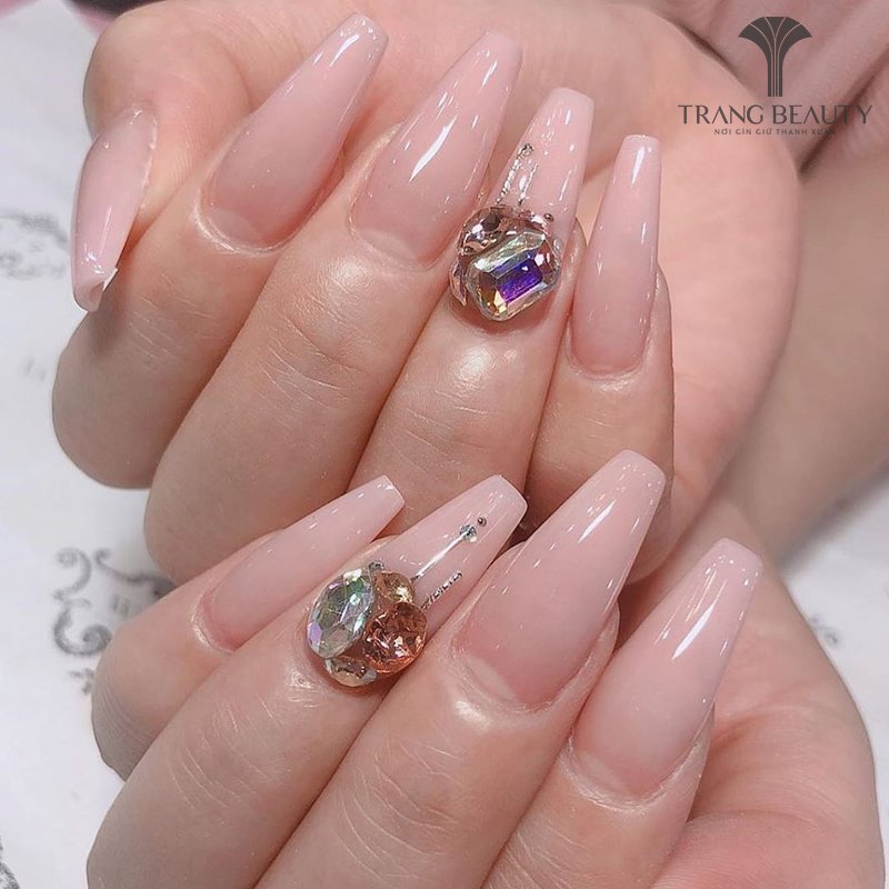 Nail sơn thạch đính đá đẹp lung linh