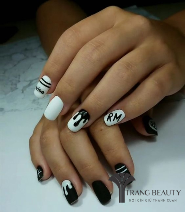 Tổng hợp 55+ mẫu nail BTS đơn giản sang chảnh 6 Nail tên thành viên RM của BTS